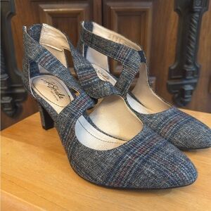 Life Stride Giavanna 2 Pump sz 8 Nee W/O Box